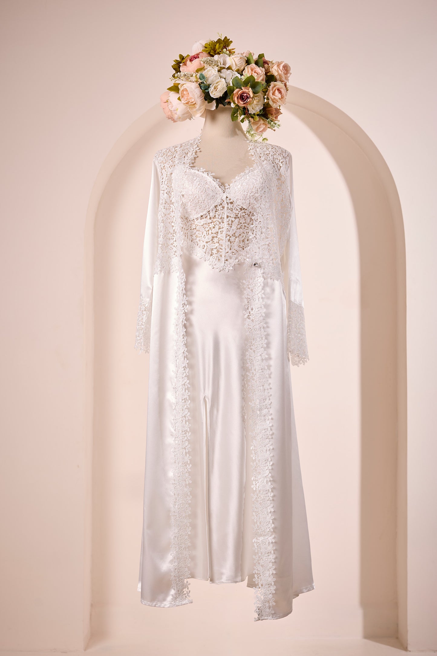 Ivory Bridal Nightdress and Dressing Gown