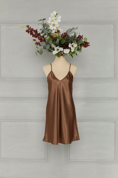 Brown Short Nightdress and Dressing Gown